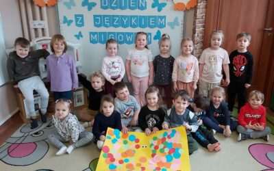 👐DZIEŃ Z JĘZYKIEM MIGOWYM👐